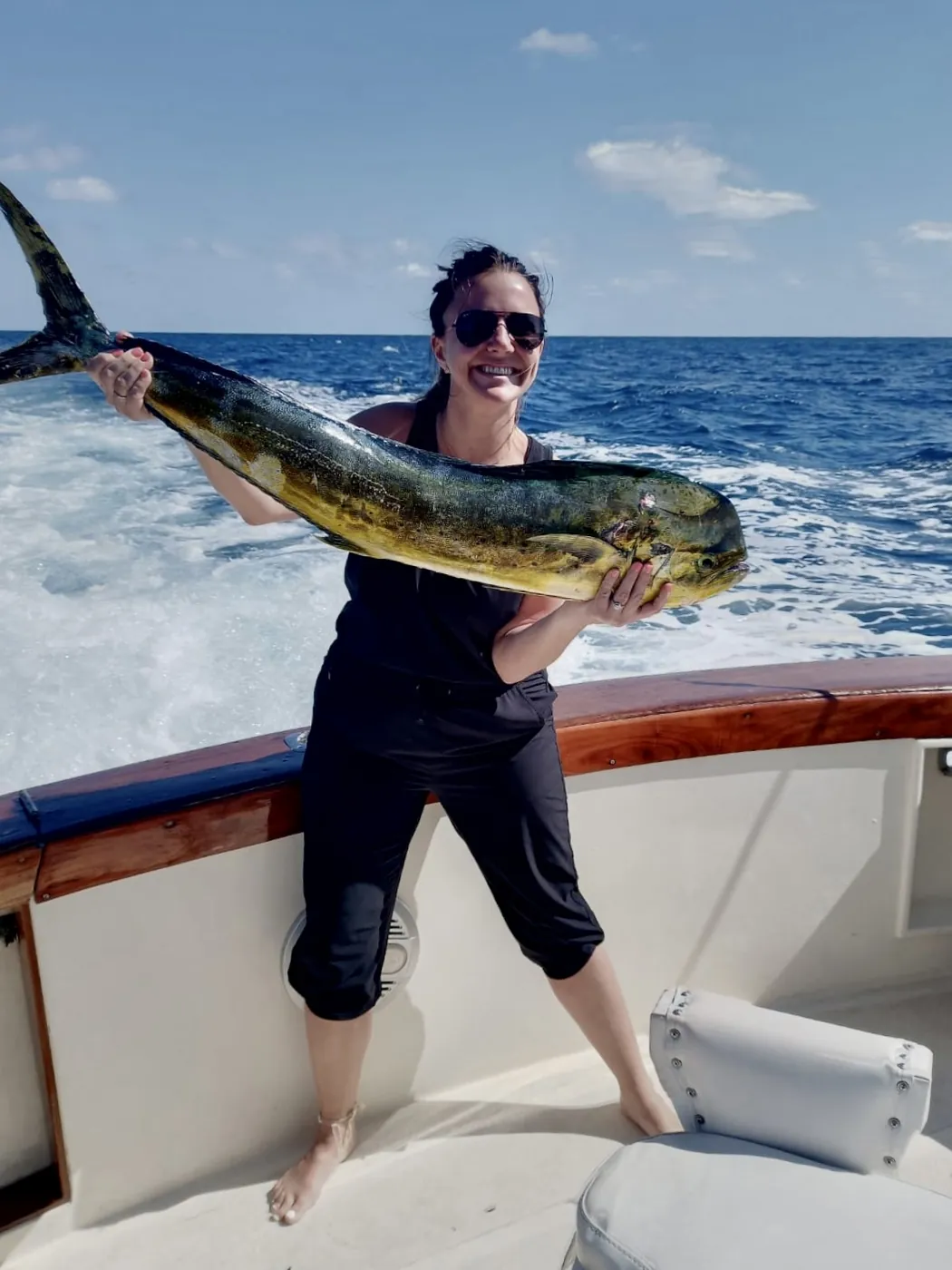 Clientes disfrutando una experiencia Royal Yachts en Cancún